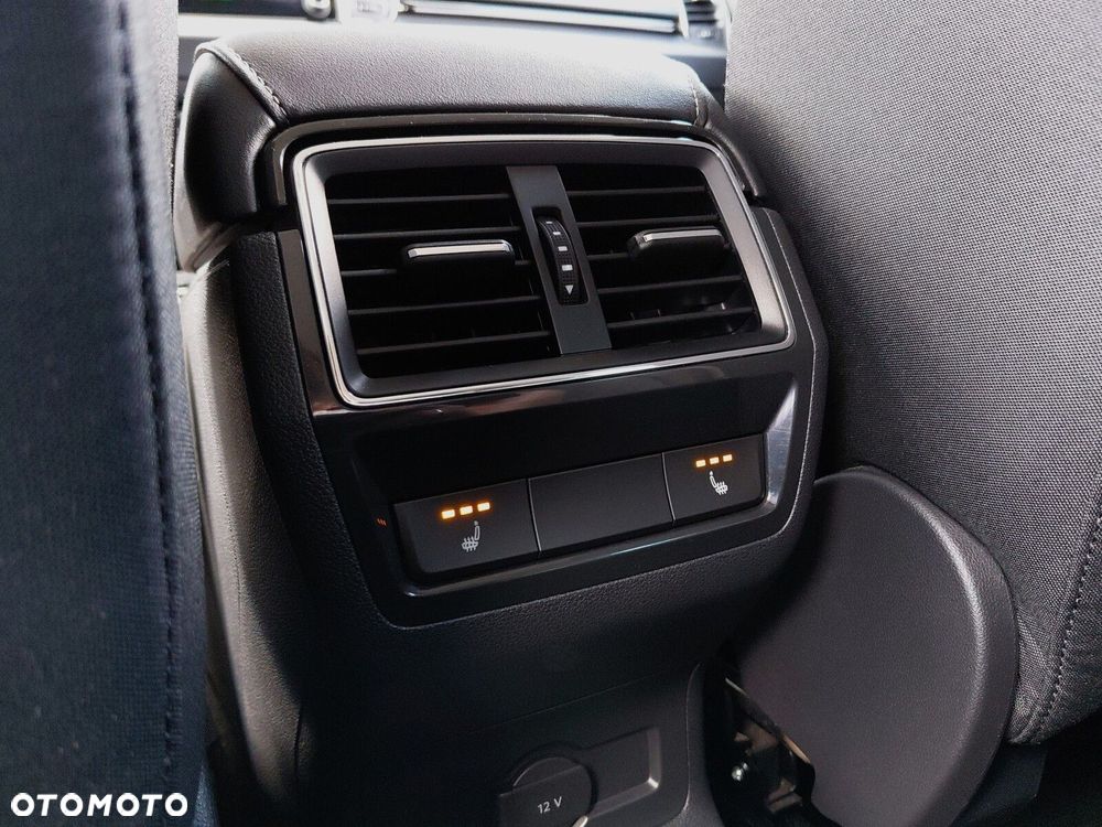 Skoda Karoq 1.5 TSI ACT Style DSG - 29