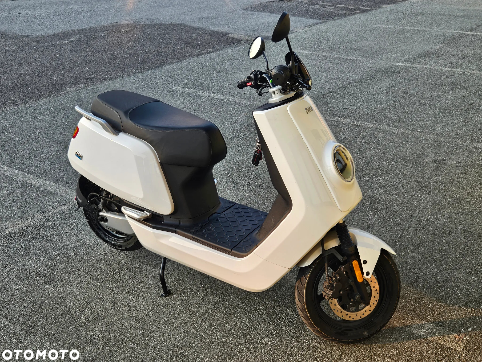Niu NQI - 6