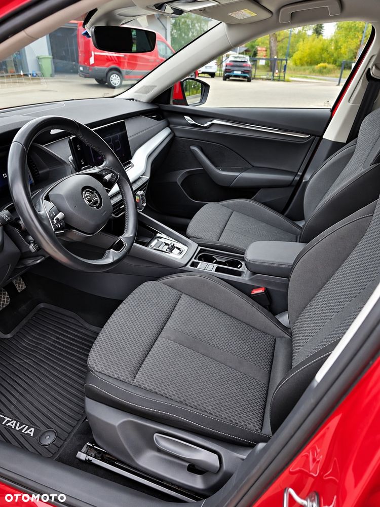 Skoda Octavia 2.0 TDI SCR Style DSG - 14