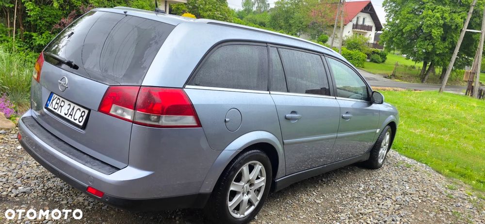 Opel Vectra 1.9 CDTI - 4