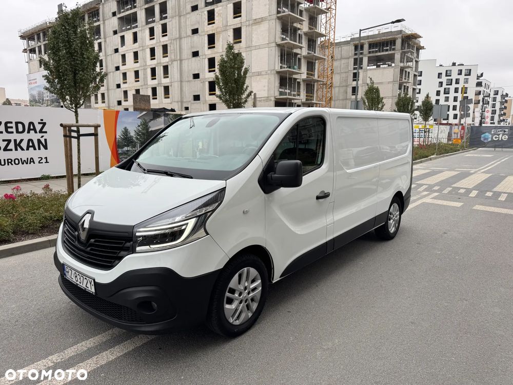 Renault Trafic - 2