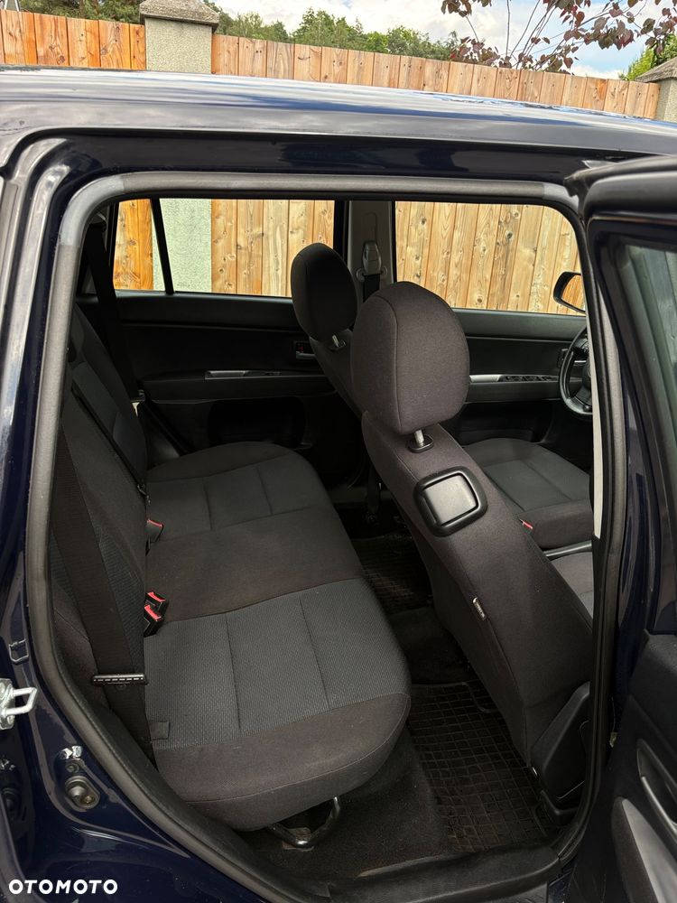 Mazda 2 1.4 Exclusive - 8