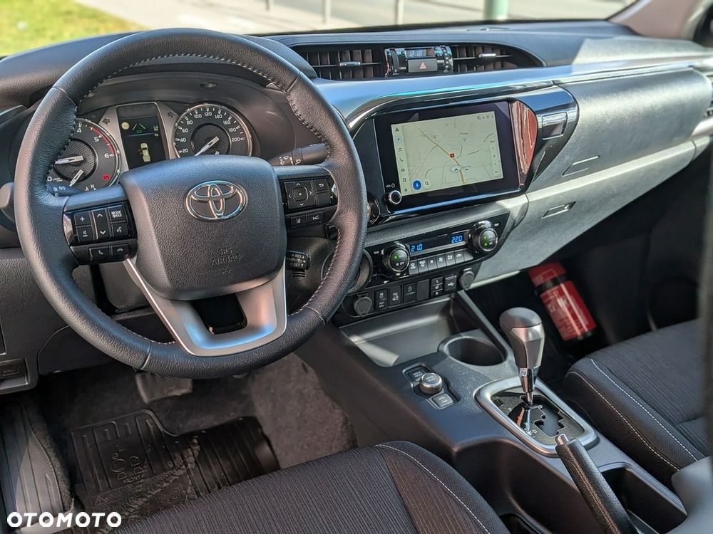 Toyota Hilux - 23