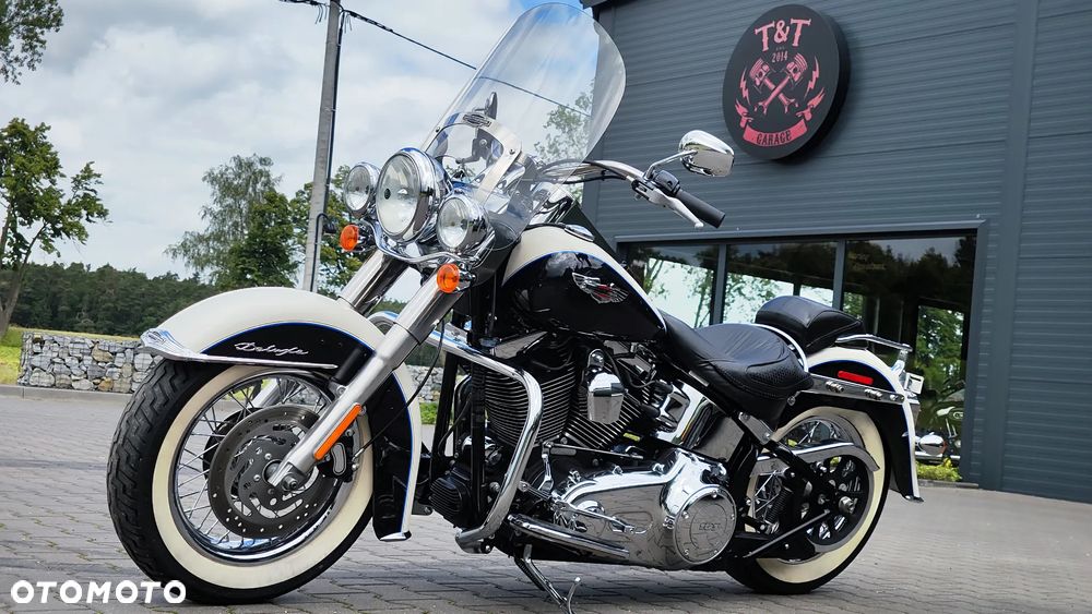 Harley-Davidson Softail Deluxe - 10