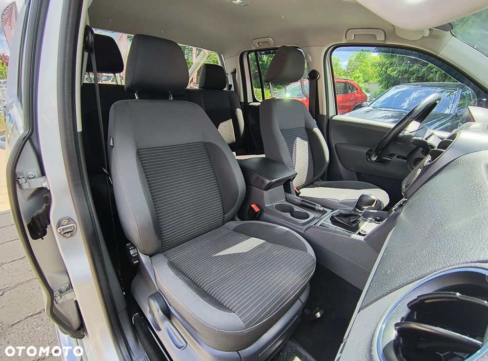 Volkswagen Amarok - 17