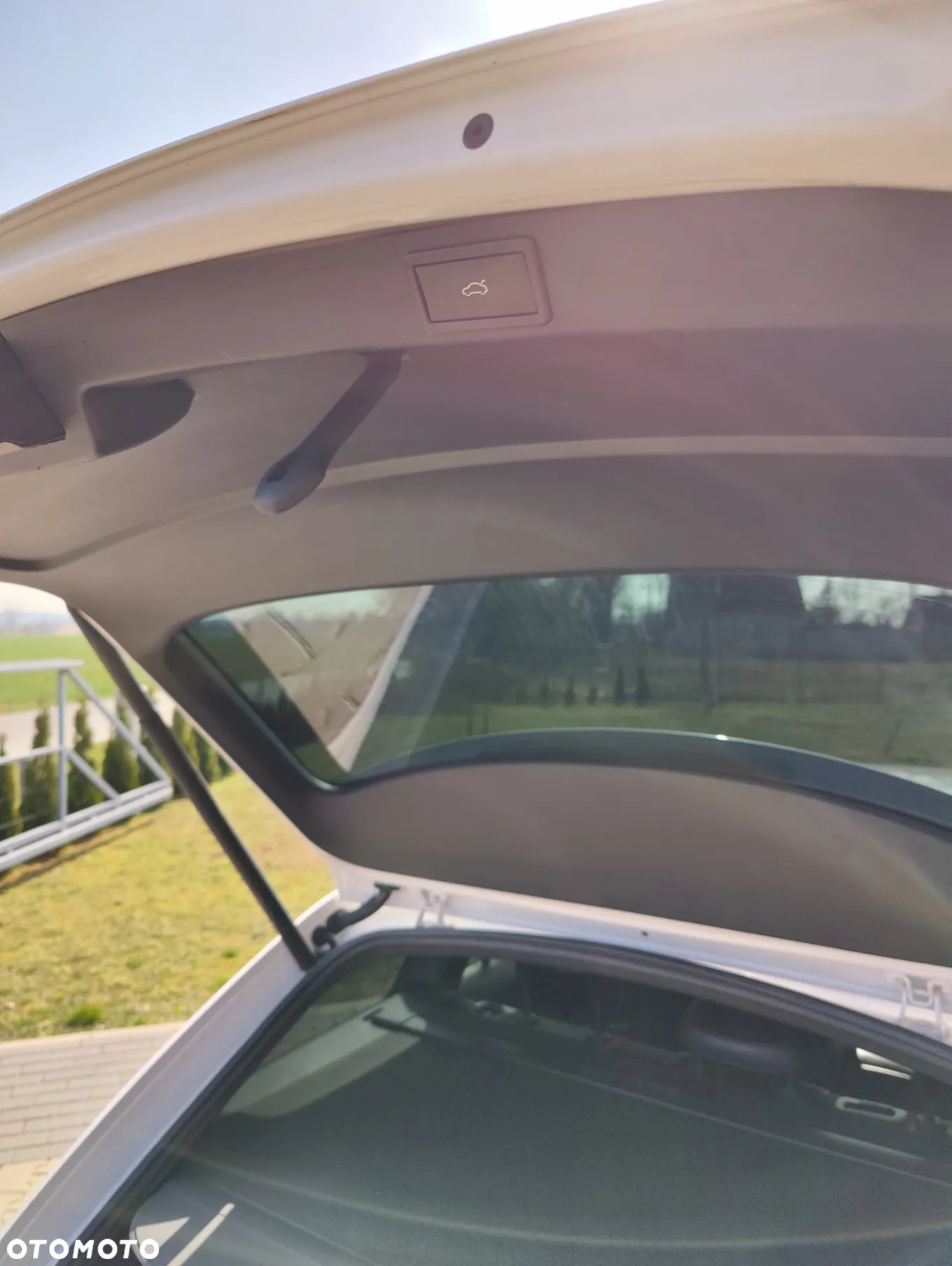 Skoda Octavia 2.0 TDI RS DSG - 13