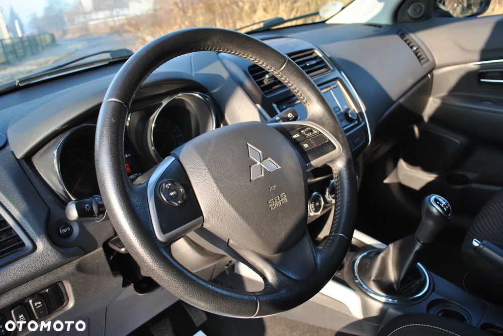 Mitsubishi ASX 1.6 2WD Comfort Edition - 15