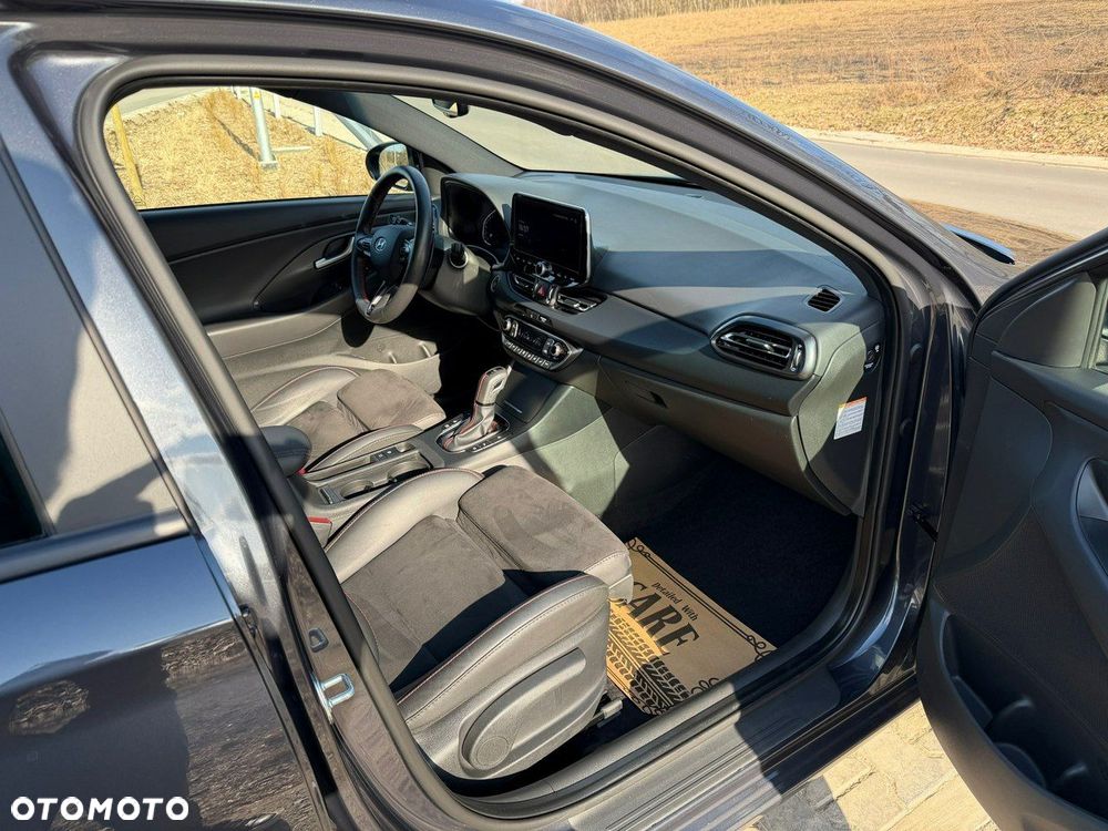 Hyundai i30 1.5 T-GDI 48V-Hybrid DCT N-Line - 18