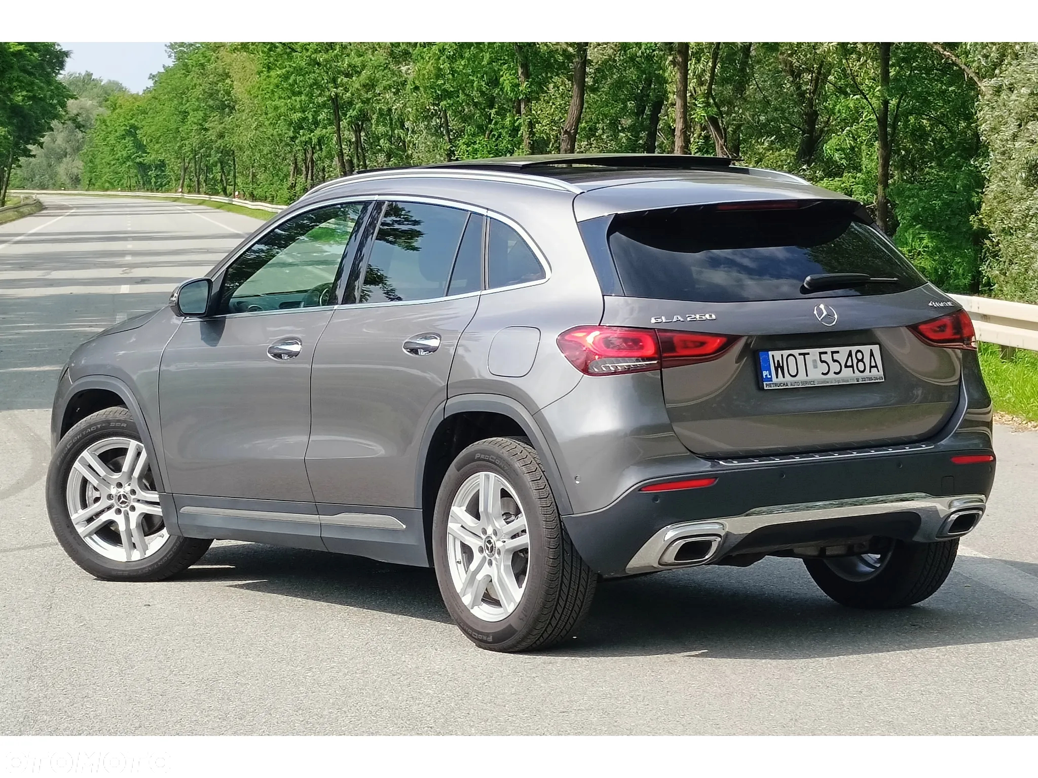 Mercedes-Benz GLA 250 4-Matic - 5