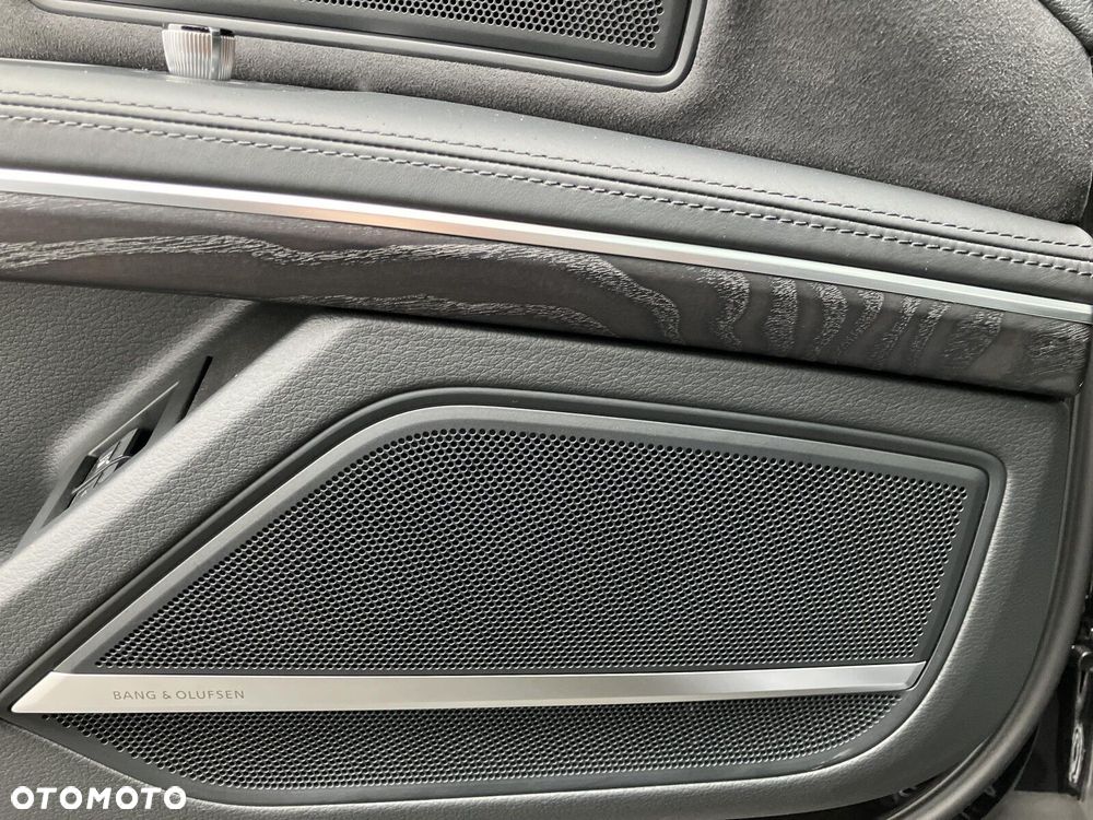 Audi A8 - 31