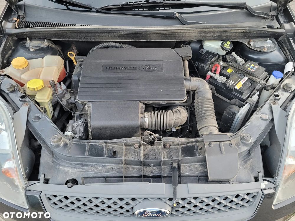 Ford Fiesta ver-1-3 - 11