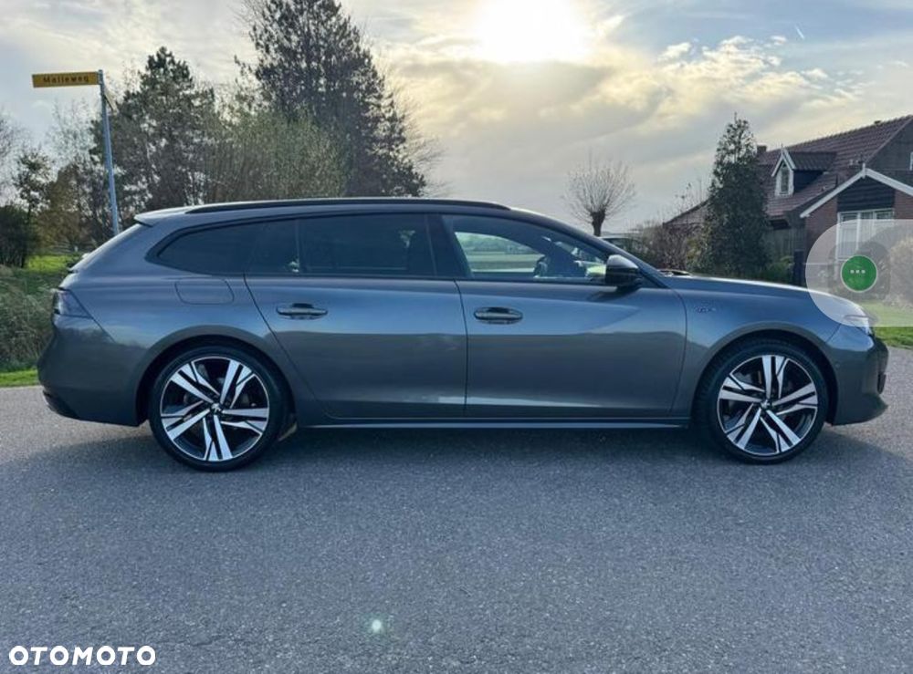 Peugeot 508 - 8