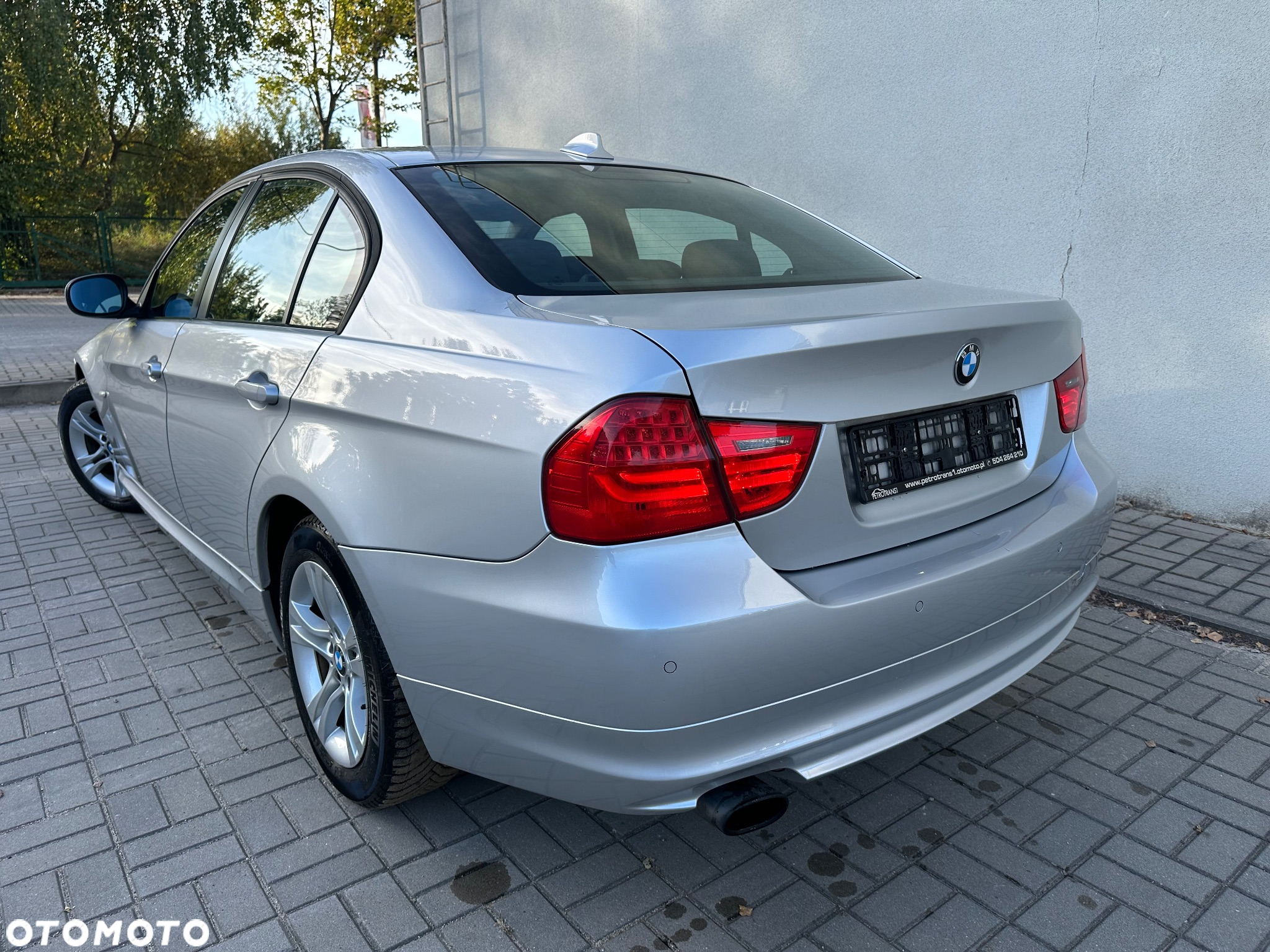 BMW Seria 3 318i - 9