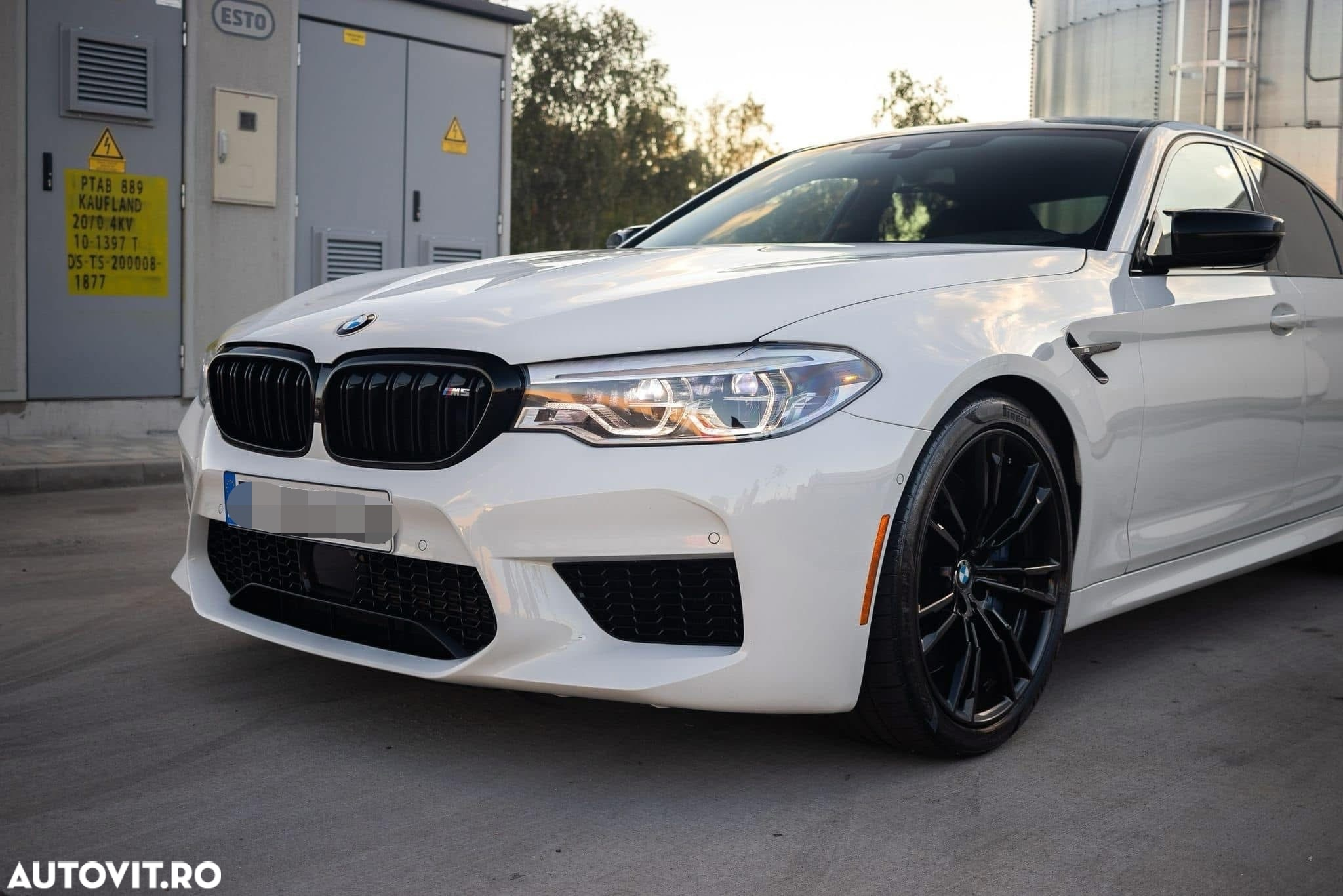 BMW M5 Competition - 3