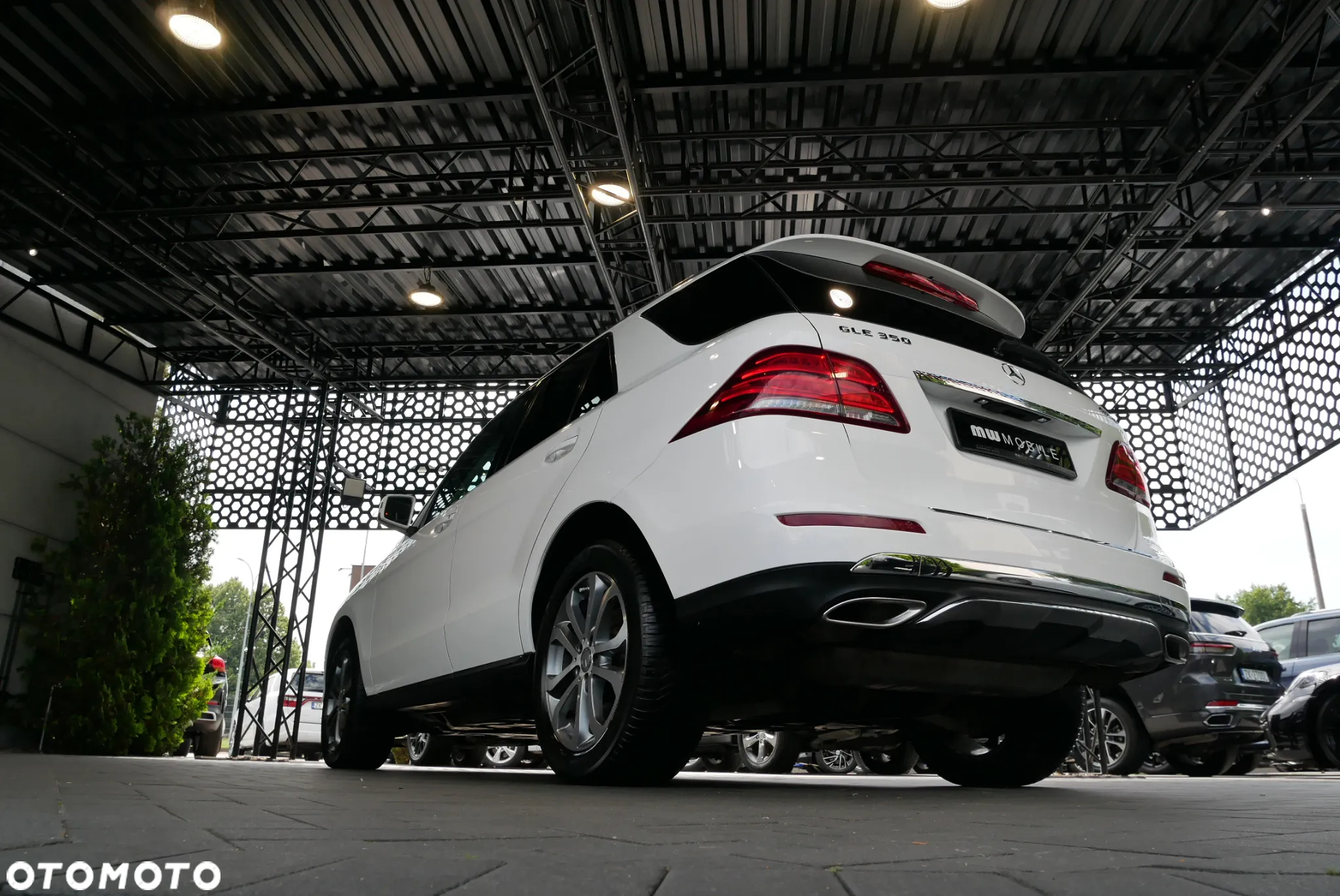 Mercedes-Benz GLE - 39