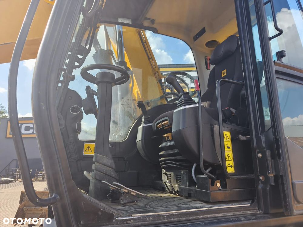 JCB JS145W - 15