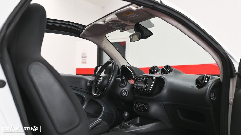 Smart Fortwo Cabrio Electric drive passion - 27
