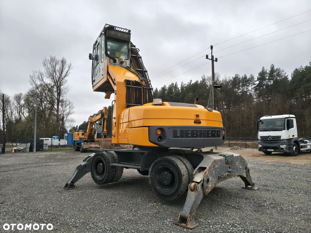 Liebherr A316 koparka Przeładunkowa - 8