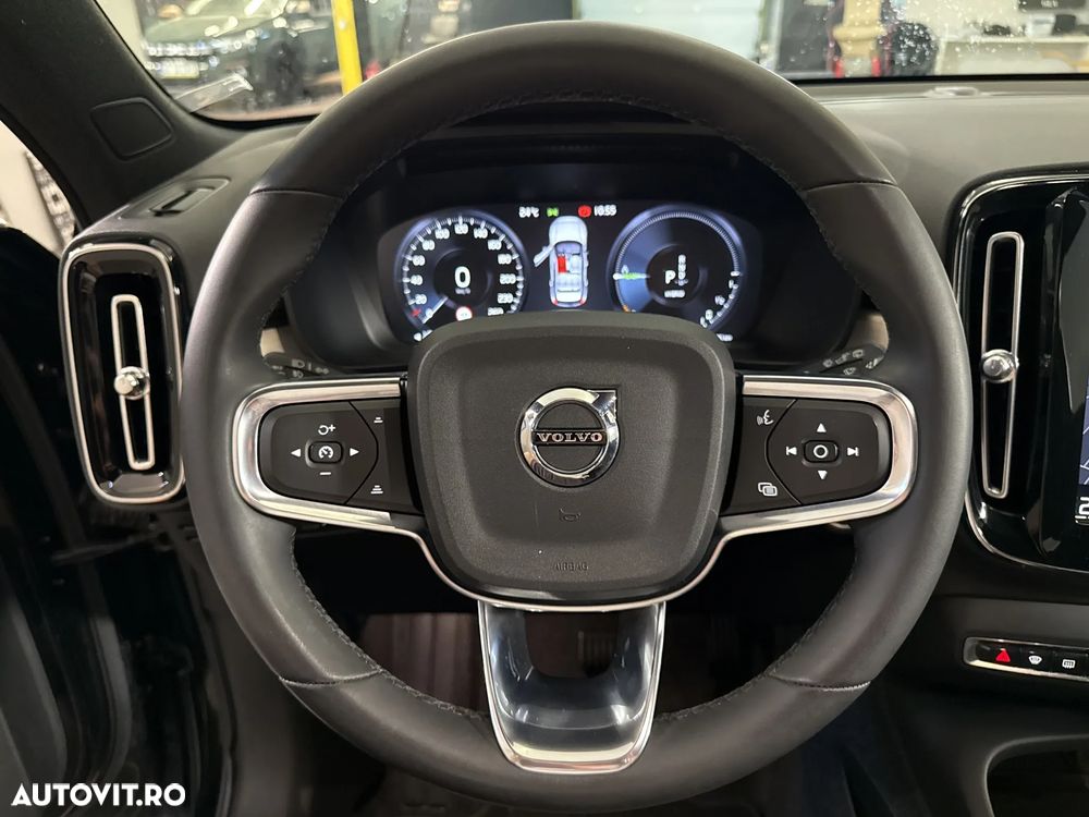 Volvo XC 40 - 17