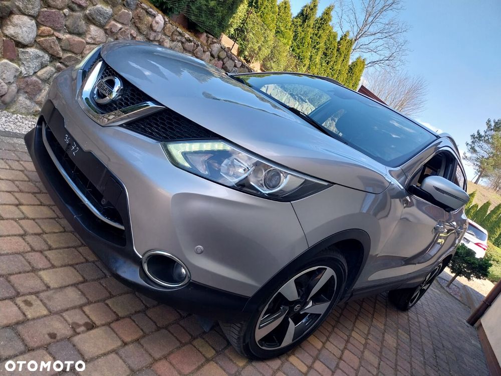 Nissan Qashqai - 2
