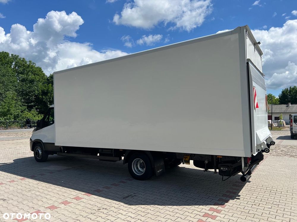 Iveco Daily 70C17 / Kontener / Winda / - 19