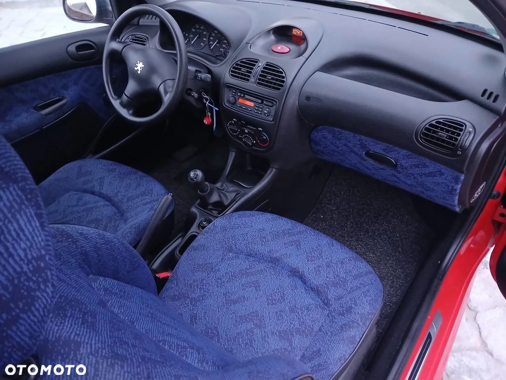 Peugeot 206 - 16