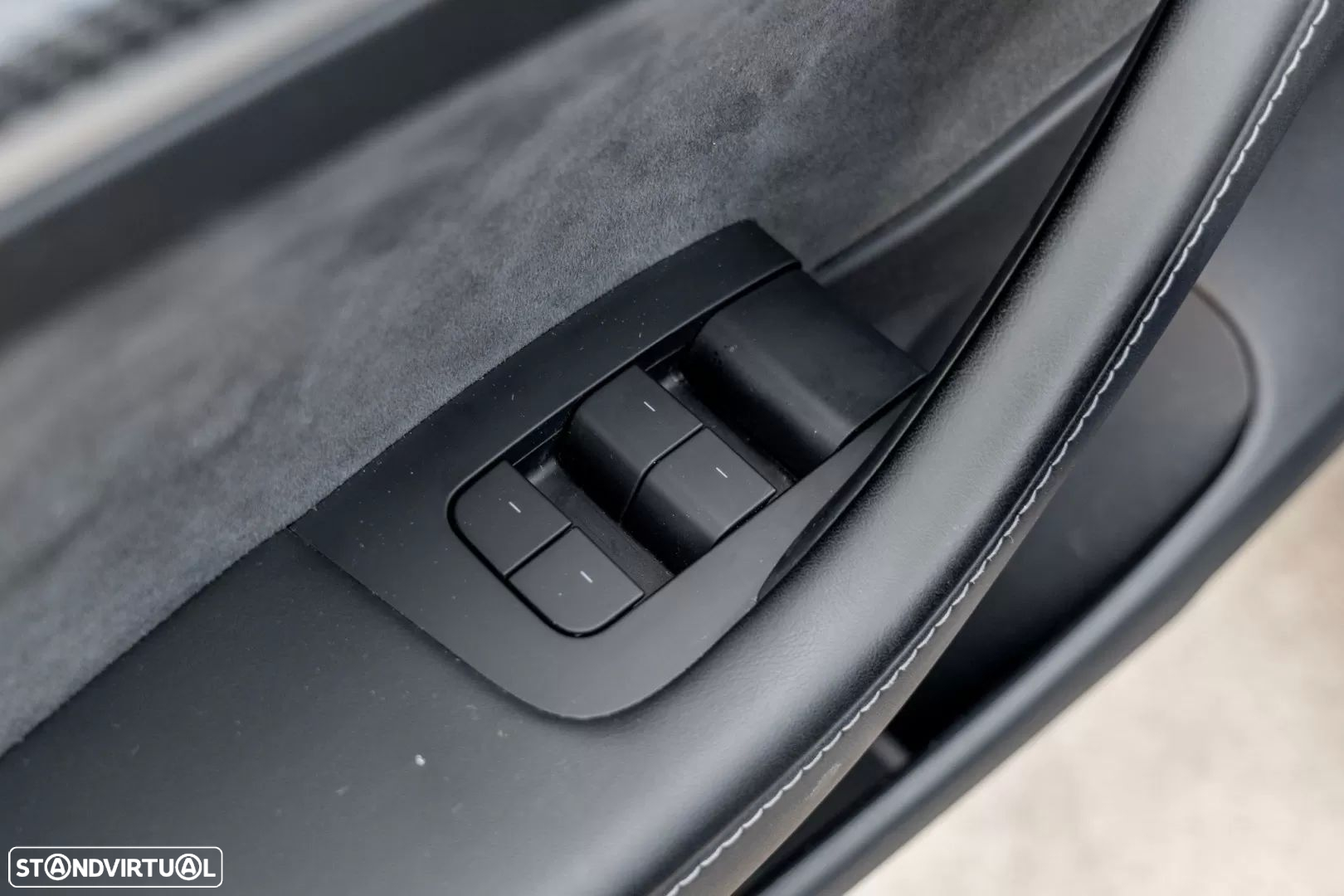 Tesla Model 3 Performance Tração Integral - 29