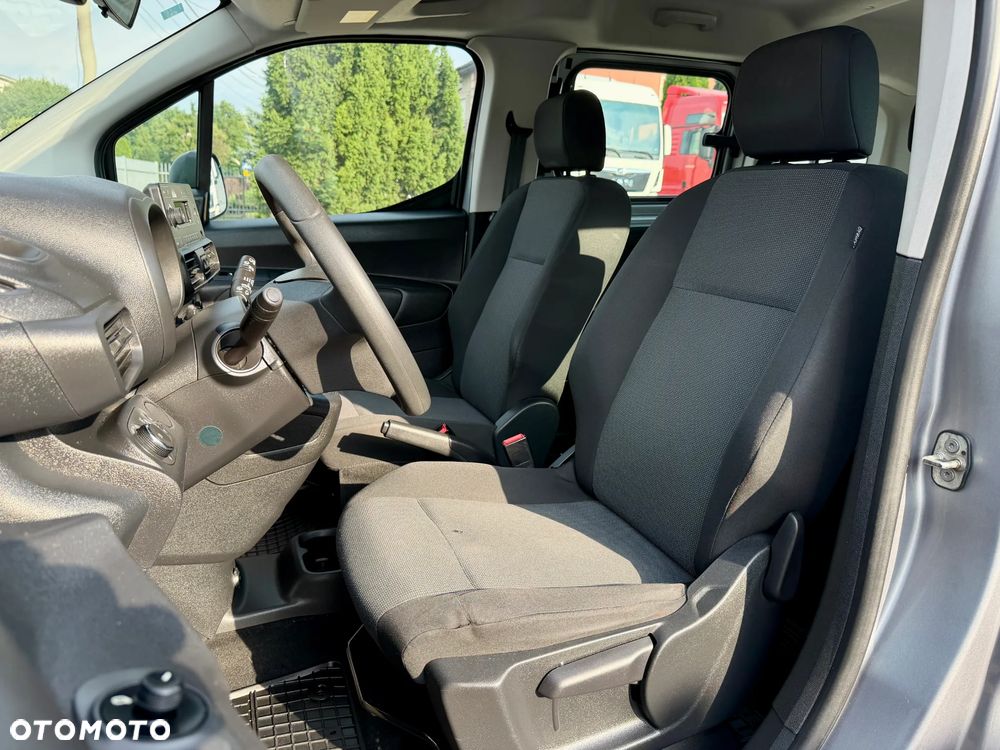 Opel Combo 1.2 Turbo Edition Plus S&S - 11