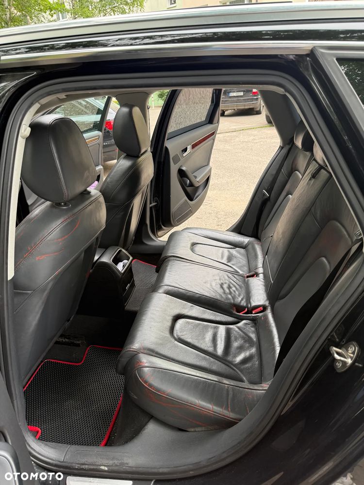 Audi A4 Avant 2.0 TDI - 10