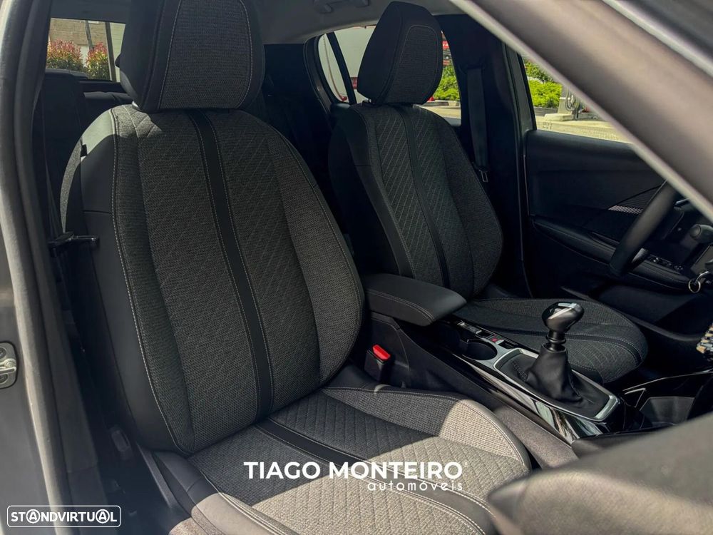 Peugeot 208 1.2 PureTech Allure - 55
