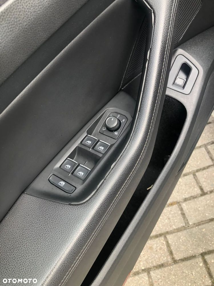 Volkswagen Passat Alltrack - 34