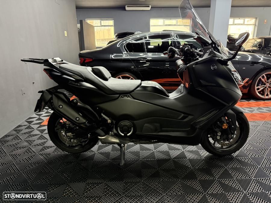 Yamaha TMAX TECH MAX - 2