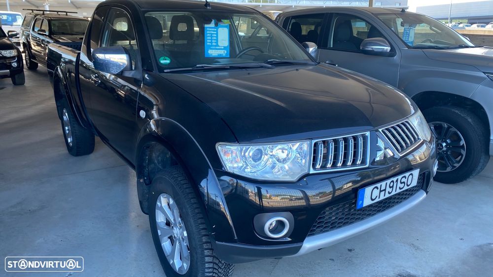 Mitsubishi L200 - 3
