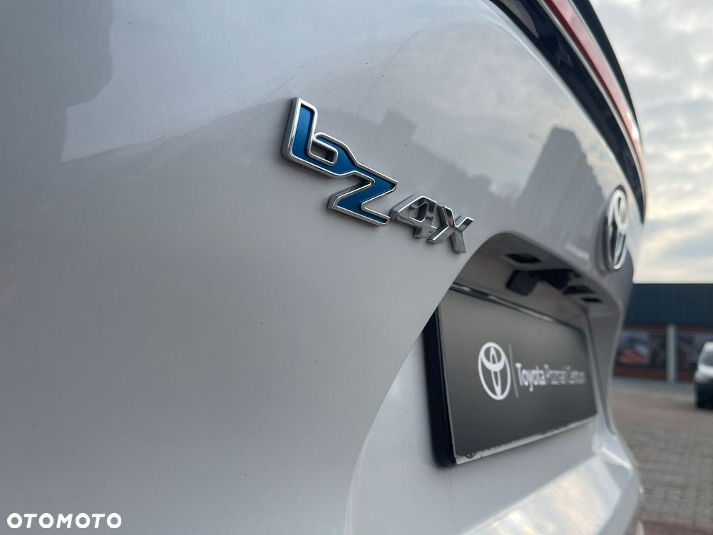 Toyota bZ4X 71.4kWh Executive - 25