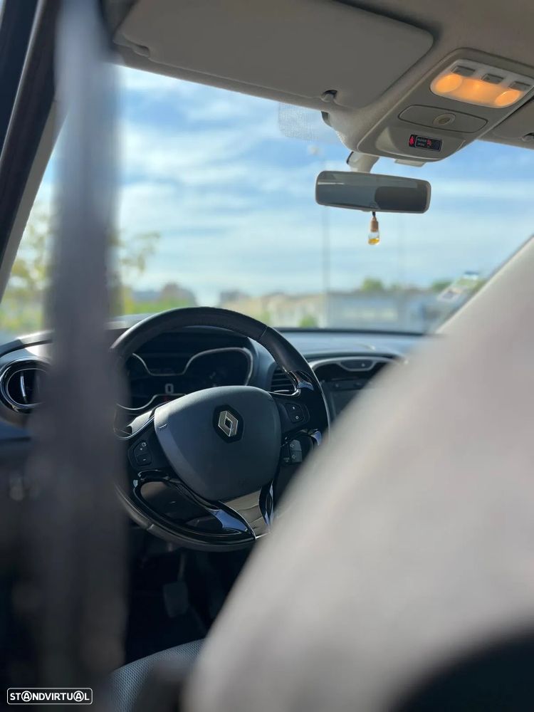 Renault Captur 0.9 TCE - 10