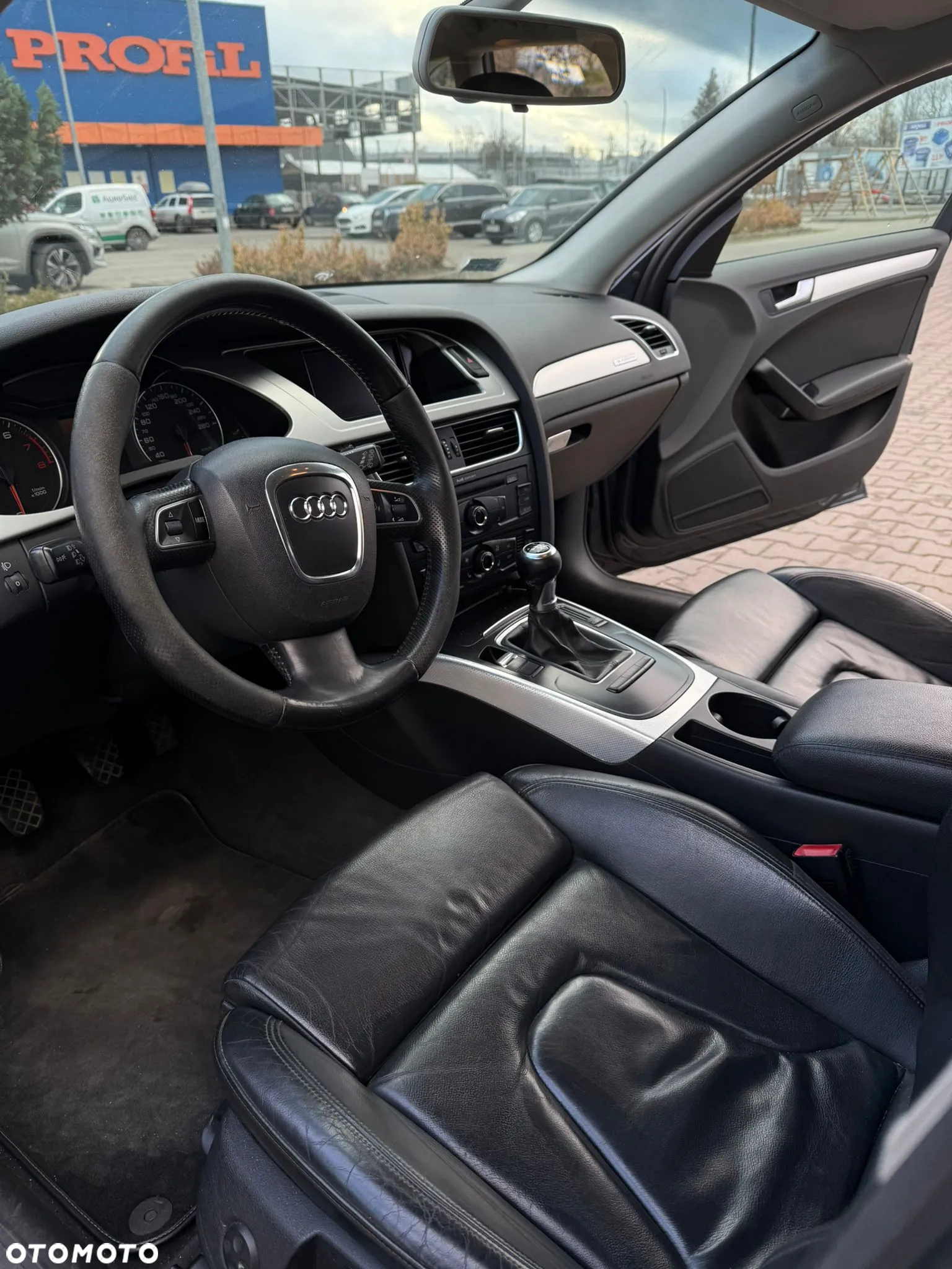 Audi A4 2.0 TFSI Quattro - 8