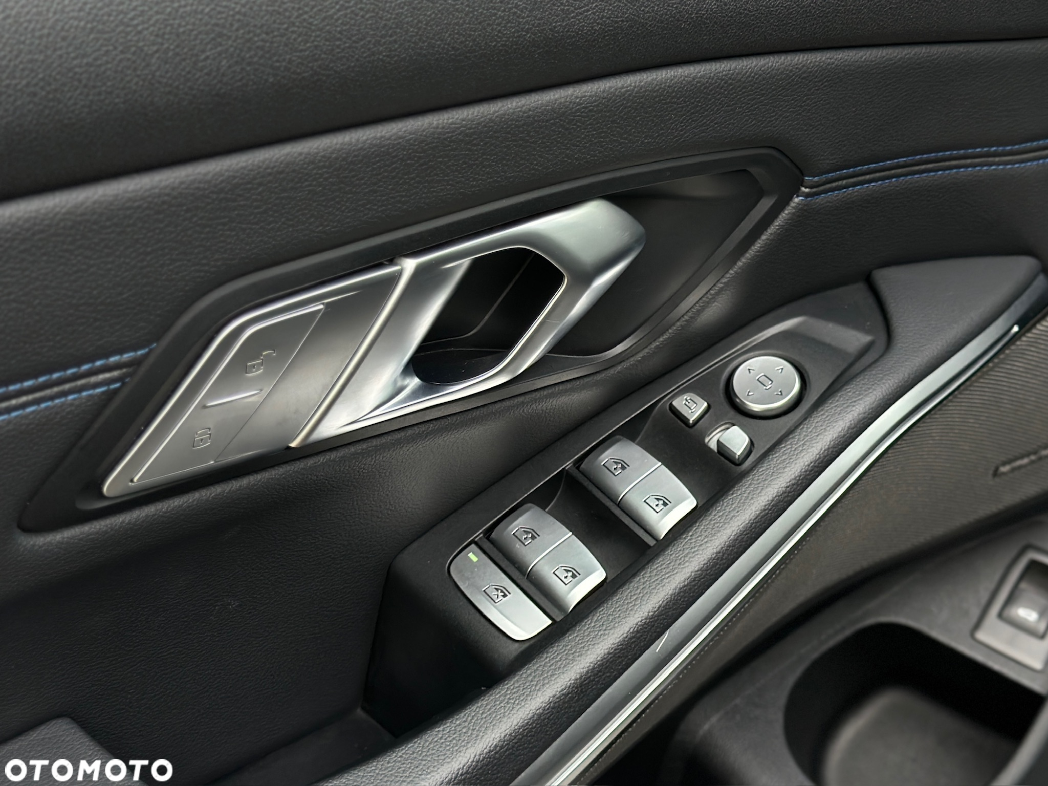 BMW Seria 3 330i M Sport sport - 14