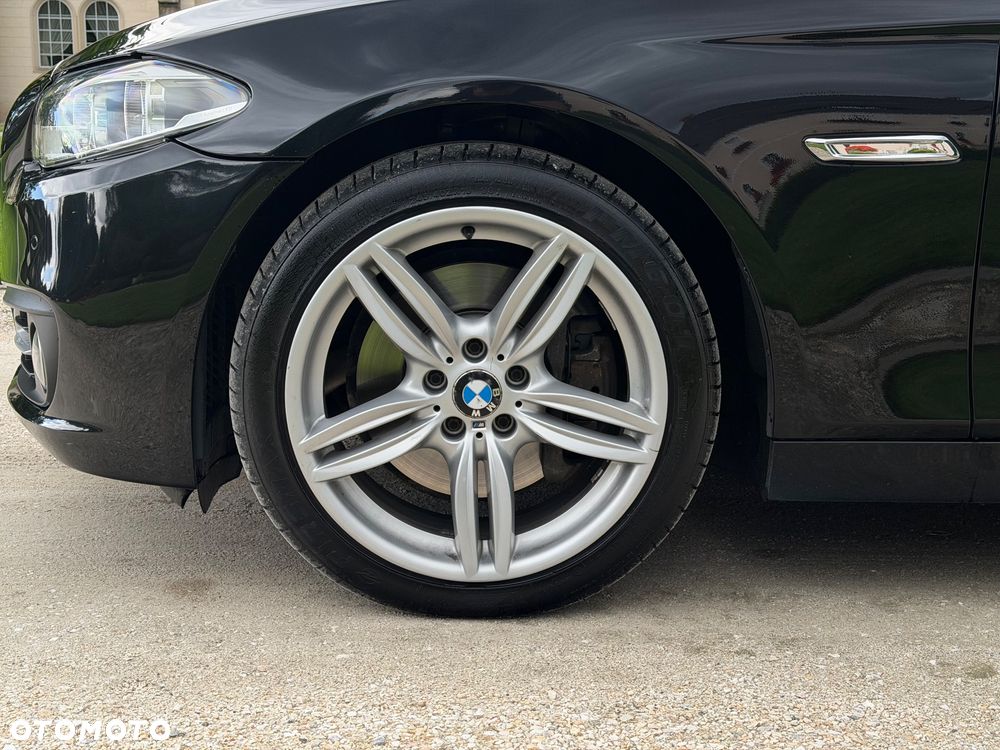 BMW Seria 5 530d xDrive Modern Line - 37