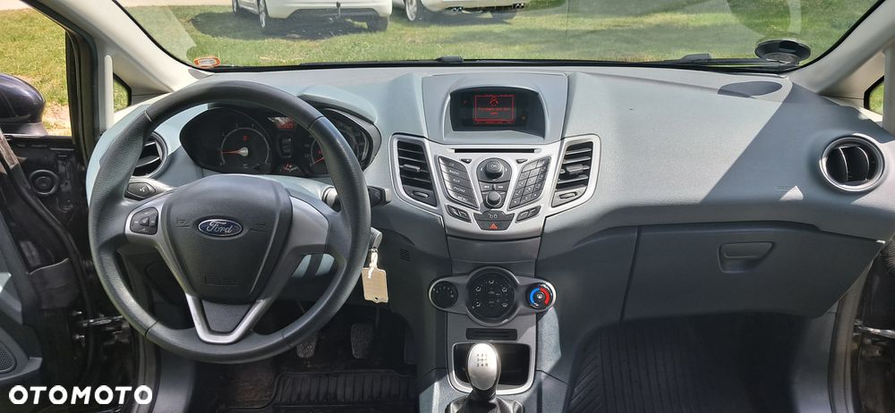 Ford Fiesta 1.25 Silver X plus EU5 - 16