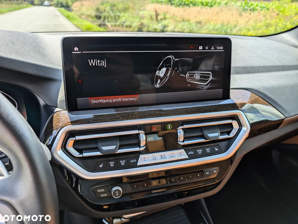 BMW X3 xDrive30i GPF Luxury Line - 24