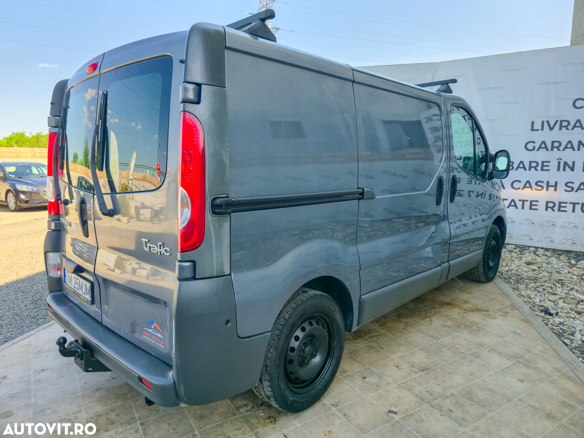 Renault Trafic 2.0 dCi 90 L2H1 - 6
