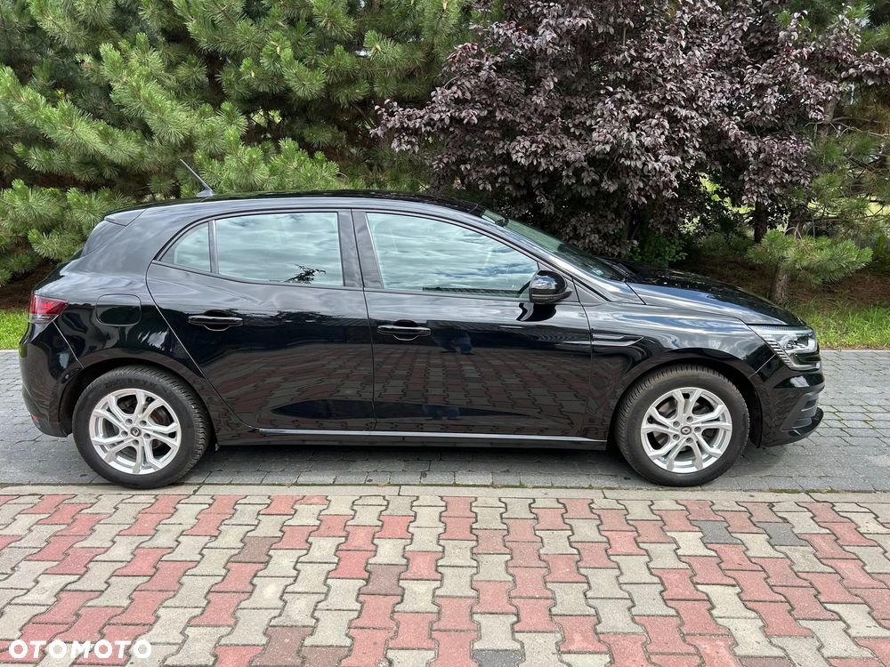Renault Megane 1.0 TCe Life - 13