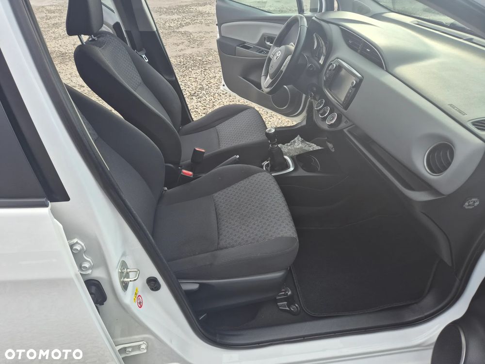 Toyota Yaris 1.33 VVT-i Style - 16