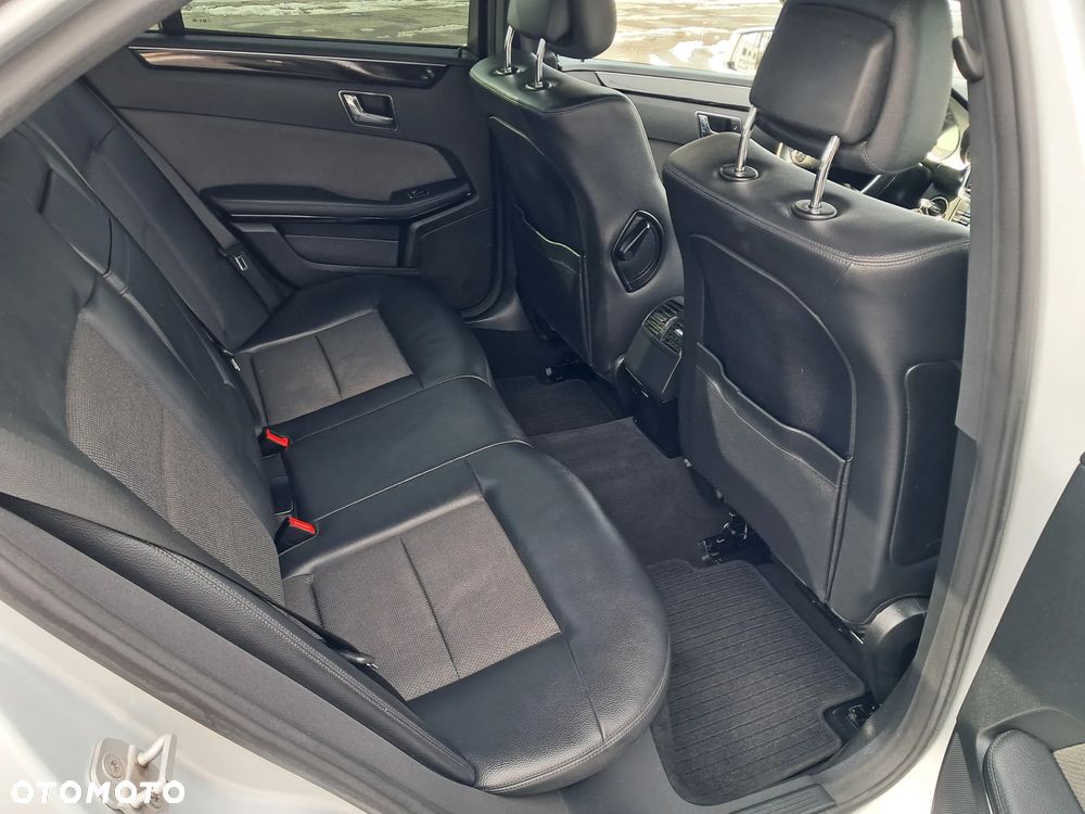 Mercedes-Benz Klasa E 200 CDI Avantgarde - 14