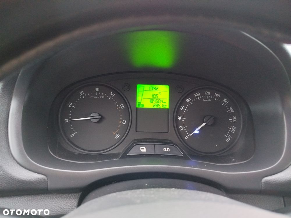 Skoda Fabia 2014 photo 4
