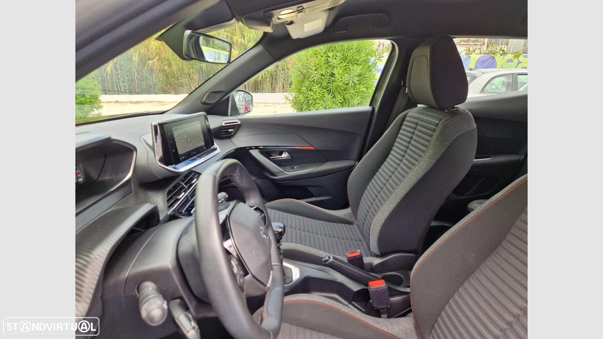 Peugeot 2008 1.2 PureTech Active Pack - 8