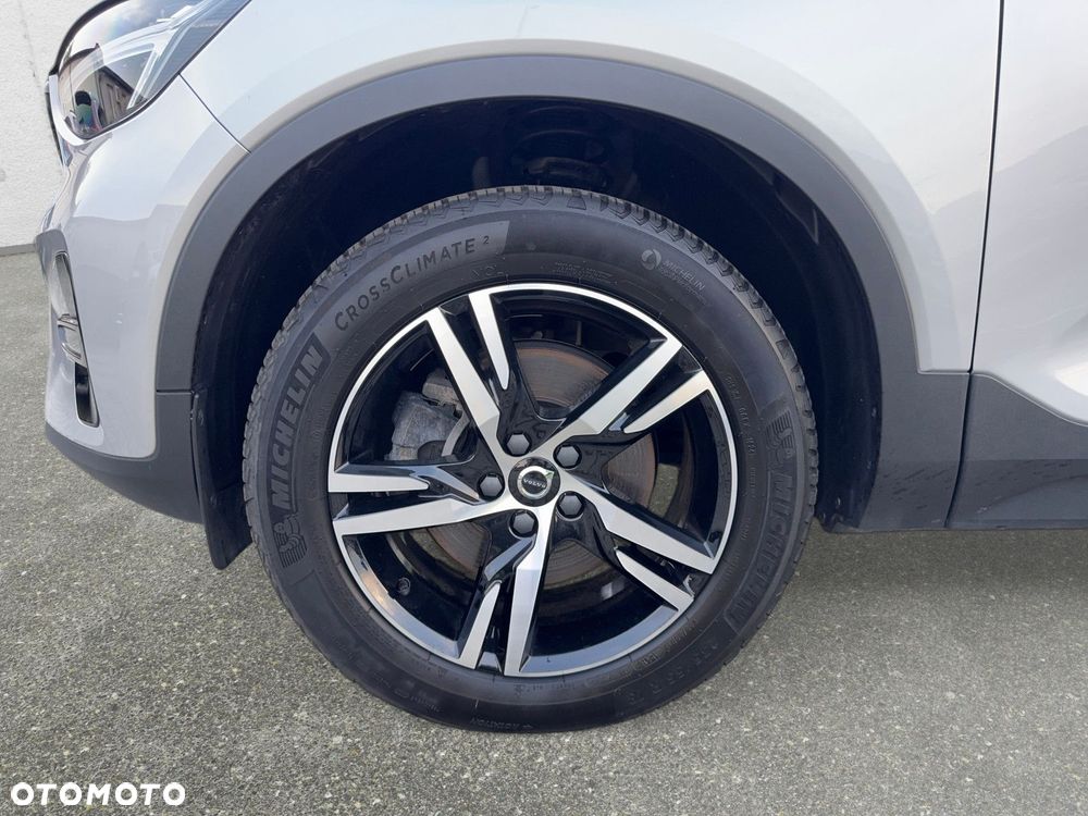 Volvo XC 40 - 24