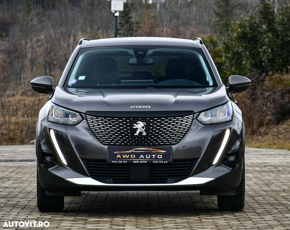 Peugeot 2008 PureTech 130 EAT8 Allure - 17