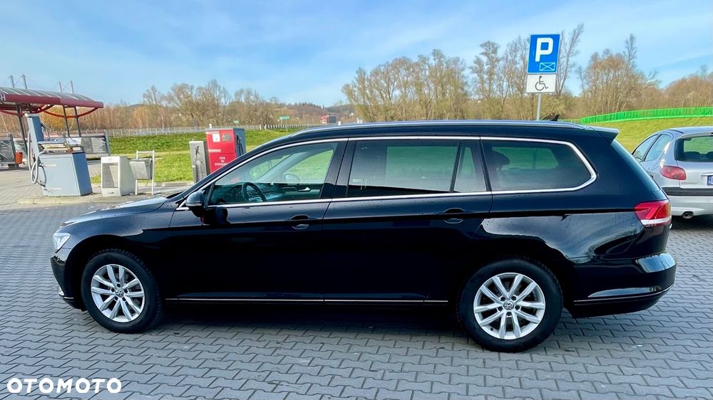Volkswagen Passat 1.6 TDI BMT Comfortline - 3