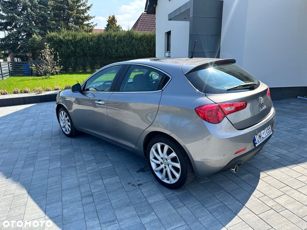 Alfa Romeo Giulietta 1.6 JTDM Super - 4